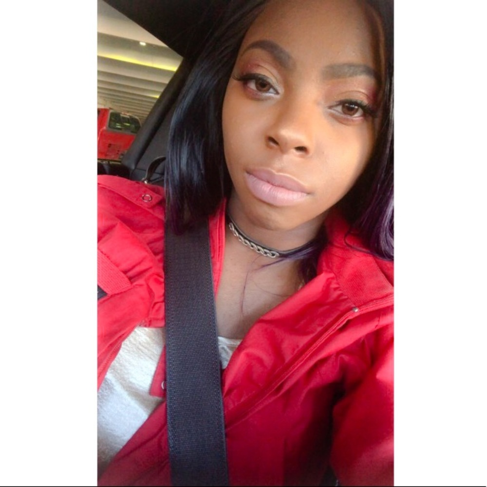 Meet the Posher - Kay Karolina